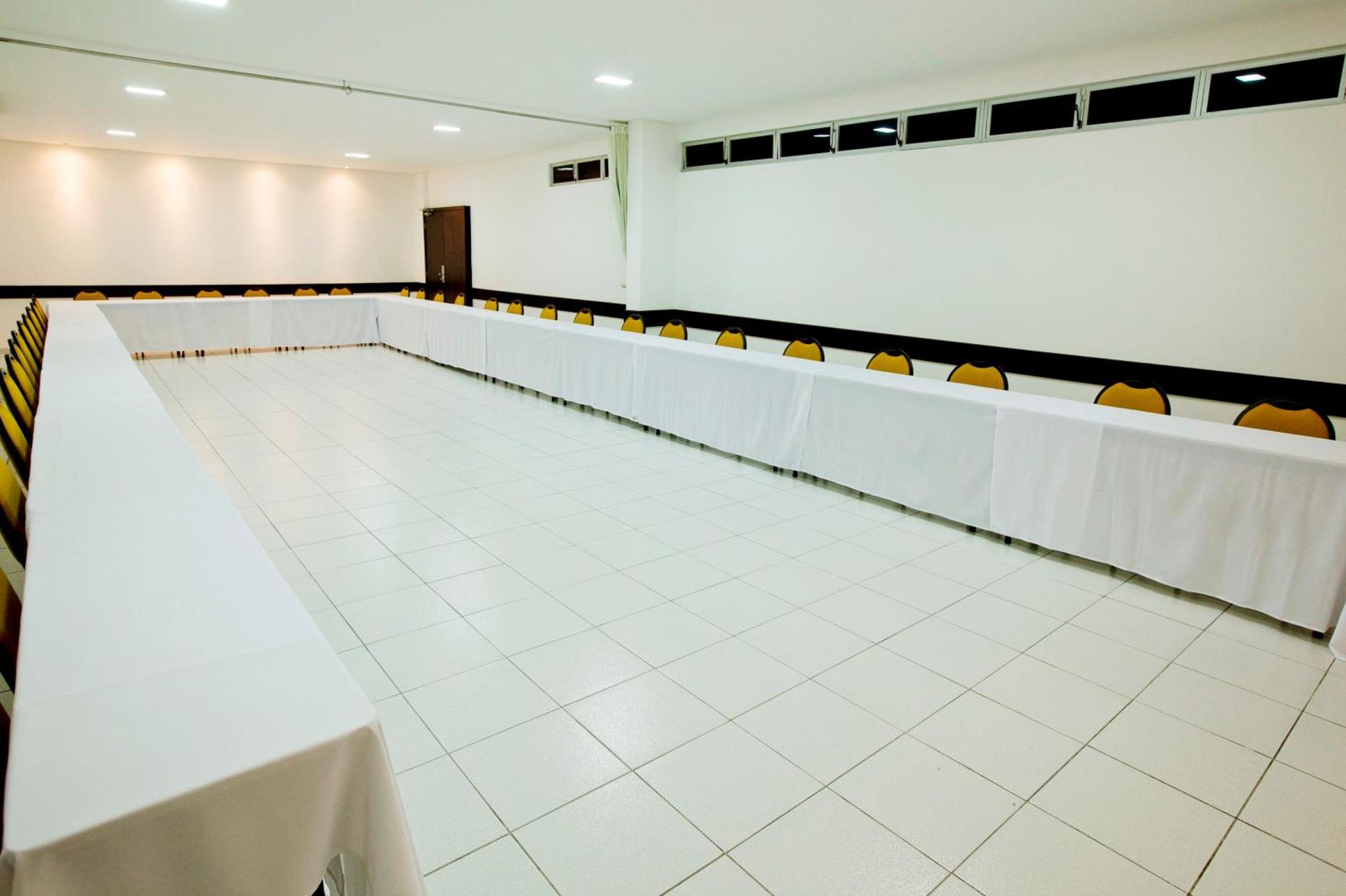 Hotel Sansaed Cuiaba  Luaran gambar